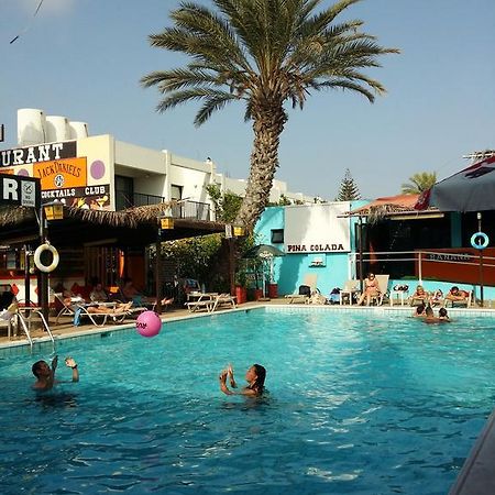 Kkaras Hotel 3 Star Agia Napa Buitenkant foto
