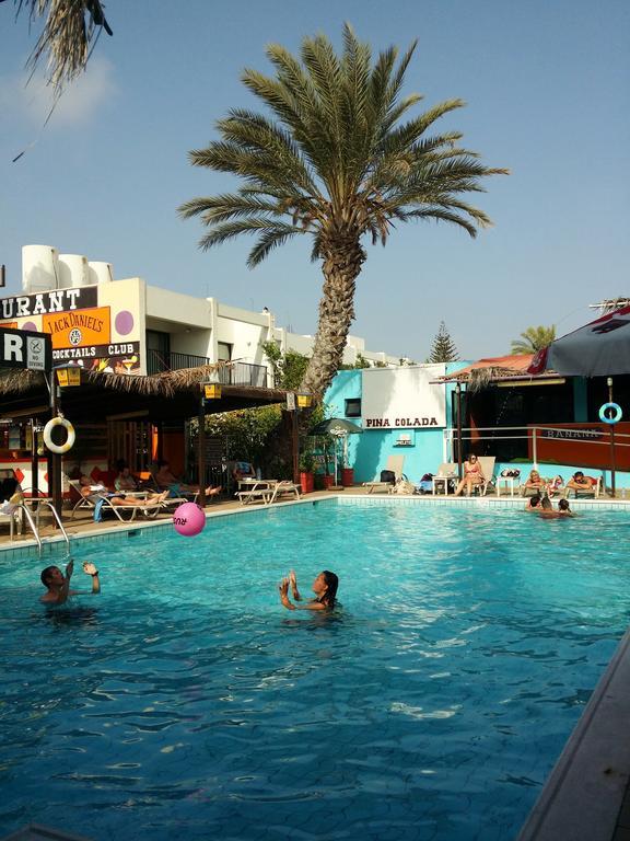 Kkaras Hotel 3 Star Agia Napa Buitenkant foto
