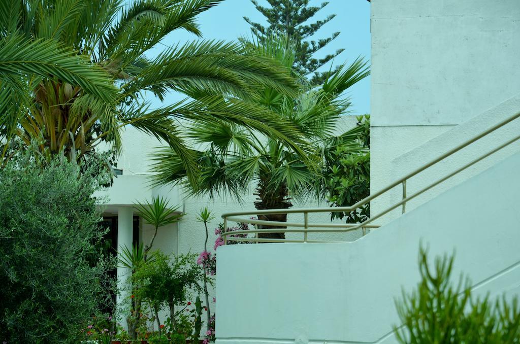 Kkaras Hotel 3 Star Agia Napa Buitenkant foto