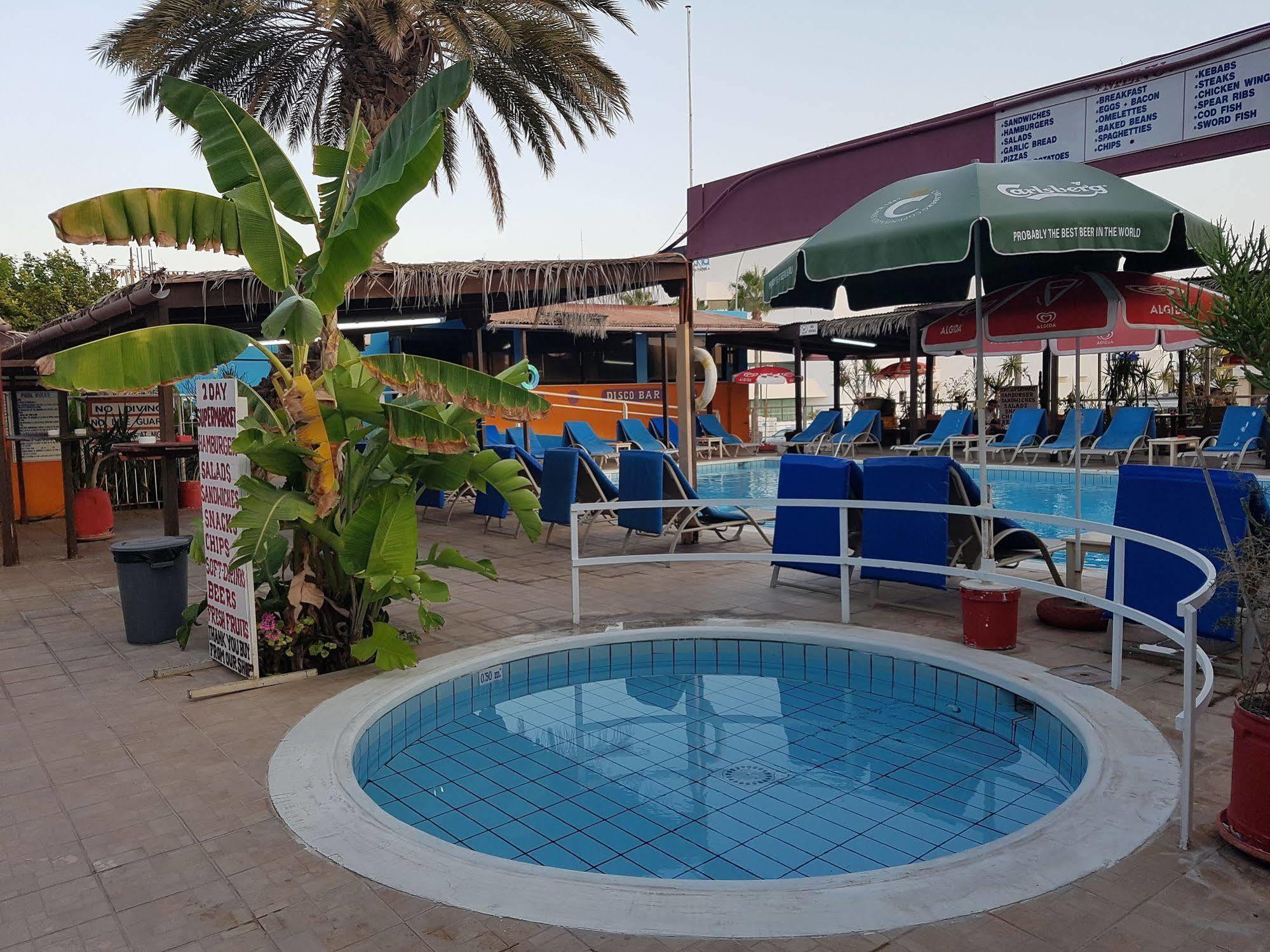 Kkaras Hotel 3 Star Agia Napa Buitenkant foto