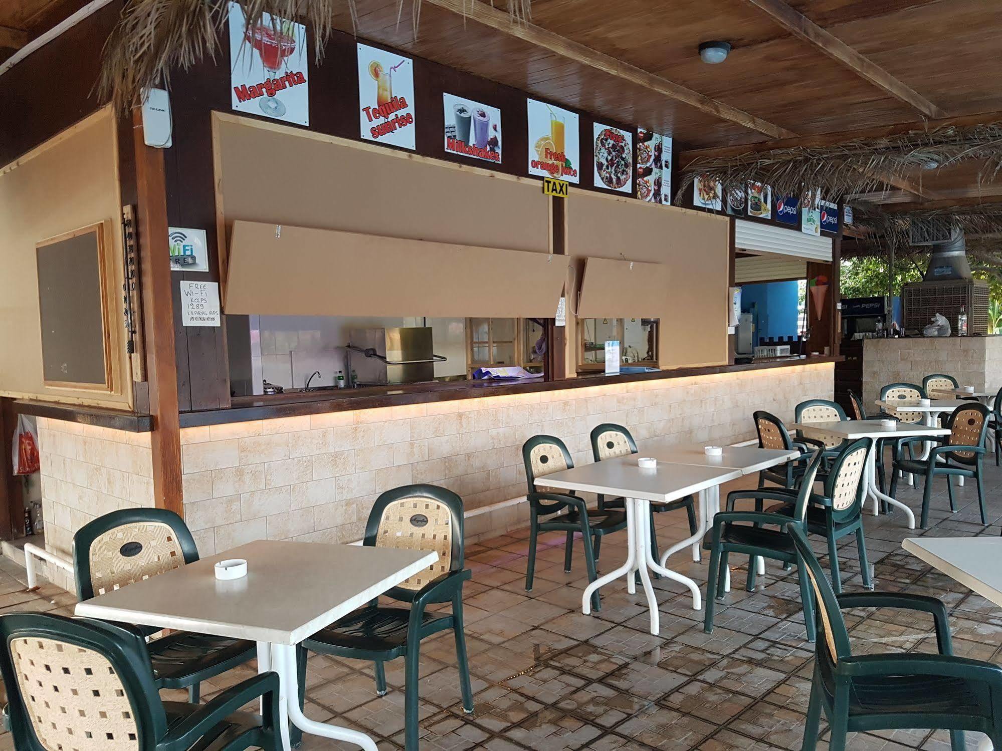 Kkaras Hotel 3 Star Agia Napa Buitenkant foto