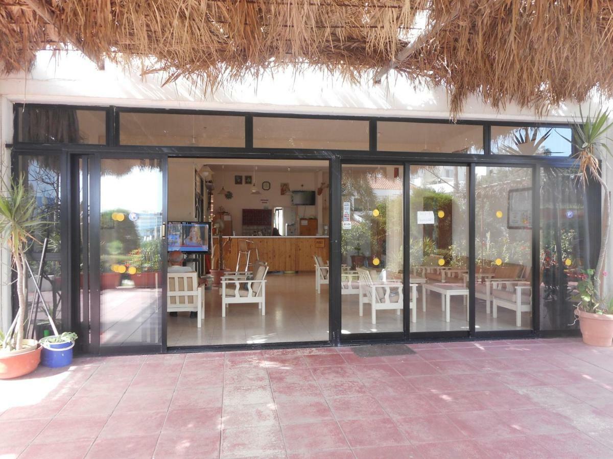 Kkaras Hotel 3 Star Agia Napa Buitenkant foto